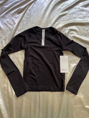 NWT Lululemon Black Swiftly Tech Long Sleeve 2.0 Race Black Size 2 Running